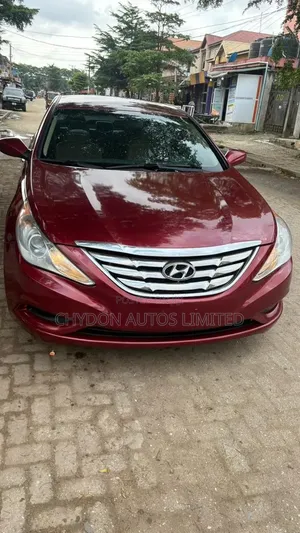Hyundai Sonata SE Sedan FWD (2.4L 4cyl 6A) 2011 Red