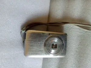 Sony Cybershot Digital Camera Photo Video for Vintage Passport Sna