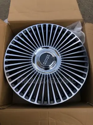 21 Inches 2026 Range Rover Spoke Rim Original