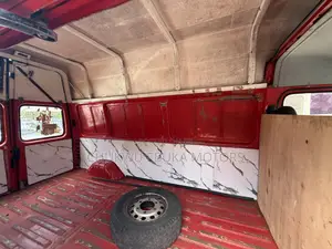 Ford Transit 2004 Red