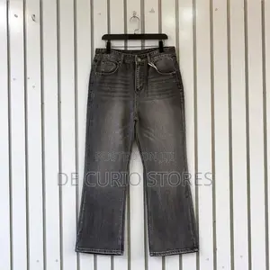 Premium Flare Jeans