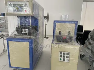 Pet Blower Bottle Making Machine Pet Blowing Machine