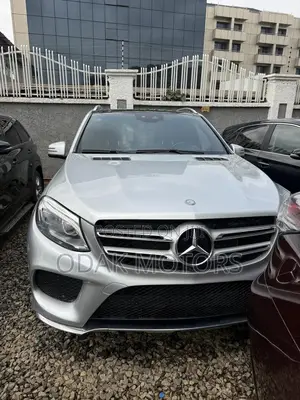 Mercedes-Benz GLE-Class GLE 400 4MATIC 2017 Silver