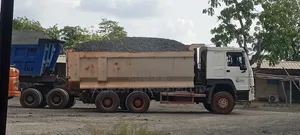 1 Inch Chippings and Granite