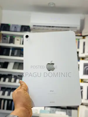 Apple iPad Air 64 GB Silver