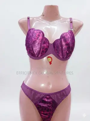 Chic Burgundy Leopard Print Lingerie Set