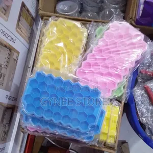 Honeycomb Silicone Ice Cube Maker