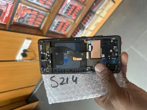 Samsung Galaxy S21 Ultra Screen Replacement