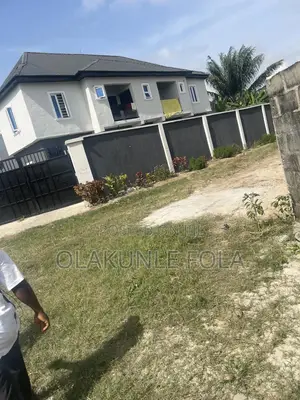 2bdrm Block of Flats in Idi Orogbo, Ibeju for rent