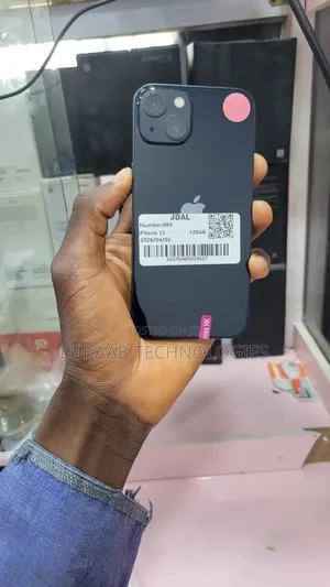 Apple iPhone 13 128 GB Black