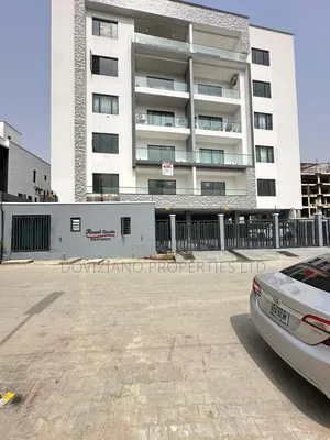2bdrm Apartment in Lekki Phase 1 for sale