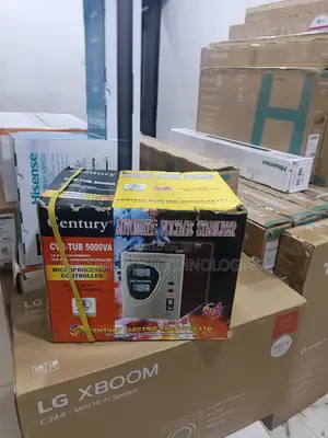 Century 5000va Avr - Precision Micro-Processor Built-In