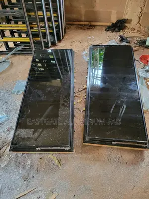Single Panel Frameless Window