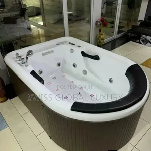High Quality Executive Double Jacuzzi