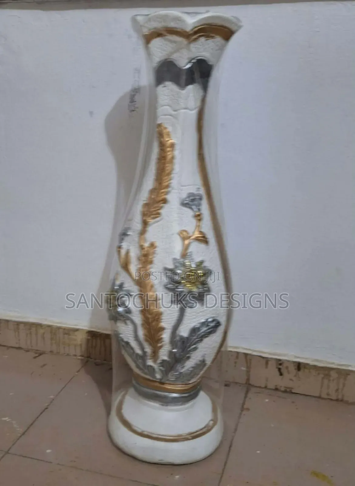 Standing Flower Vase