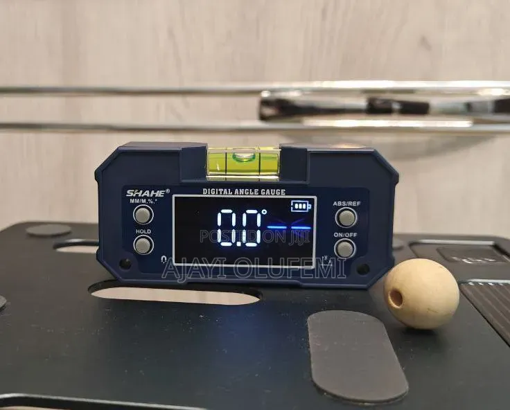 Digital Rechargeable Angle Guage Finder (Inclinometer)