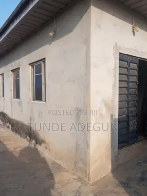 Large Factory for Lease
