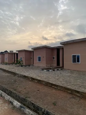 Furnished 3bdrm Townhouse/Terrace in Bluestone Garden, Pakuro for sale