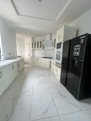 3bdrm Maisonette in Lekki Phase 1 for rent