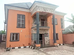 5bdrm Duplex in Akwaka, Port-Harcourt for sale