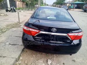 Toyota Camry LE 4dr Sedan (2.5L 4cyl 6A) 2015 Black