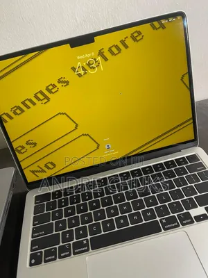New Laptop Apple MacBook Air 2022 M2 8GB Apple M2 SSD 256GB