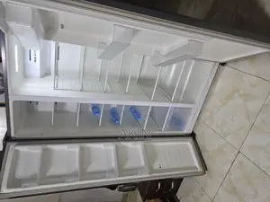 512litres Hisense Refrigerator