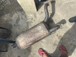 Exhaust Center Pot Lexus Gx460 V8 Engine