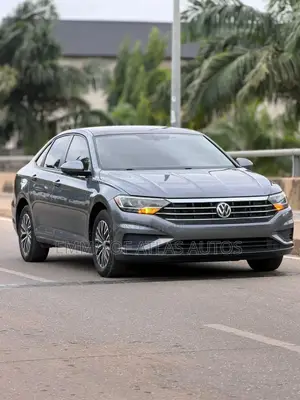 Volkswagen Jetta SEL 4dr Sedan (1.8L 4cyl Turbo 6A) 2015 Gray