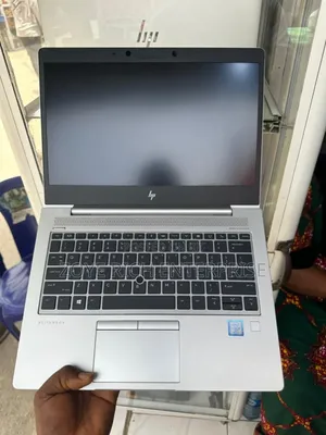 Laptop Apple MacBook 2011 4GB Intel Core i5 HDD 500GB
