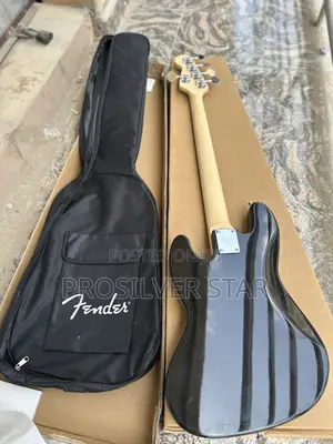 Fender 5strings Bass Guitar