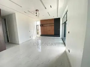 5bdrm Duplex in Orchid, Chevron for sale