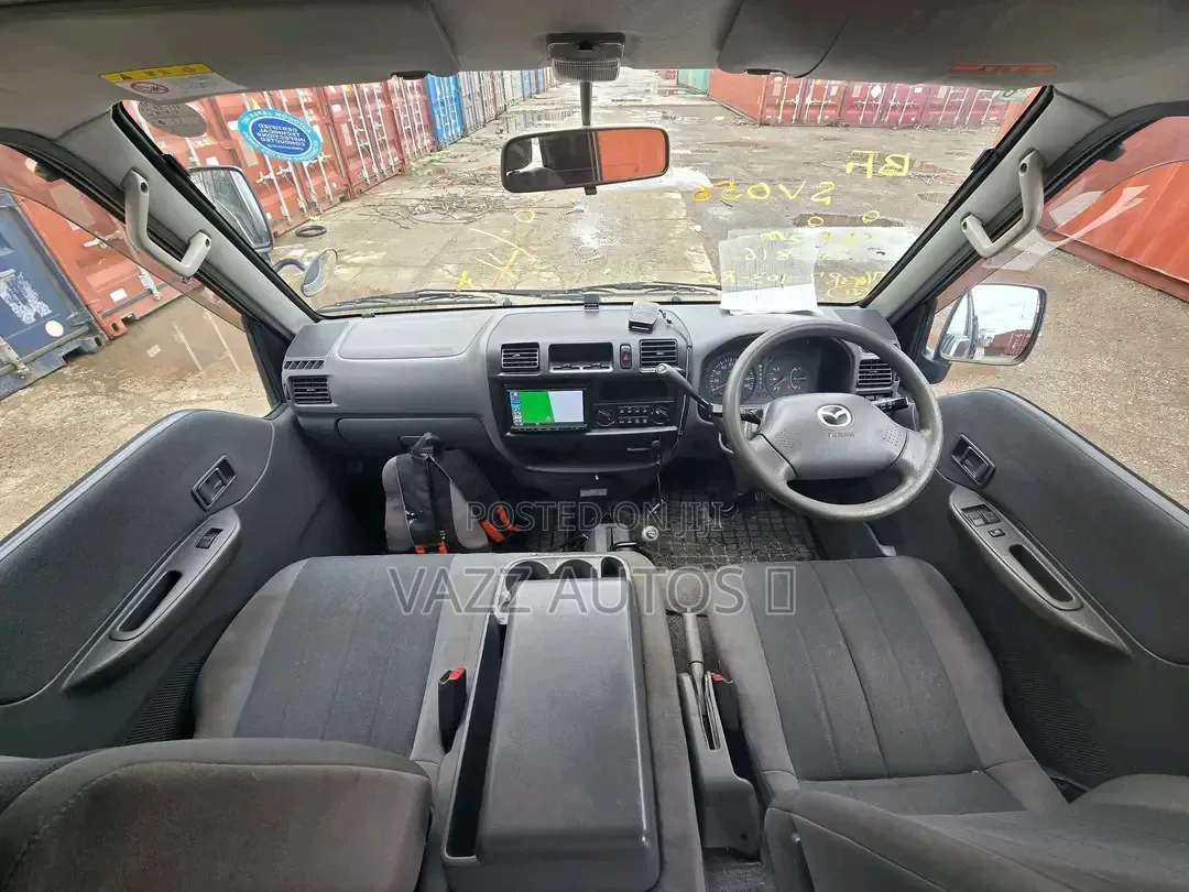 Mazda Bongo 2010 Silver