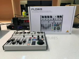 Behringer Flow 8 8-input Digital Mixer With Bluetooth Audio /App Ctrl