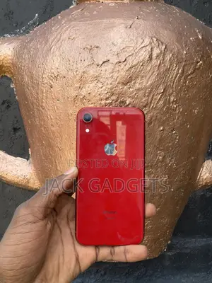 Apple iPhone XR 128 GB Red
