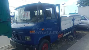 Mercedes Benz 608 Big Hassle