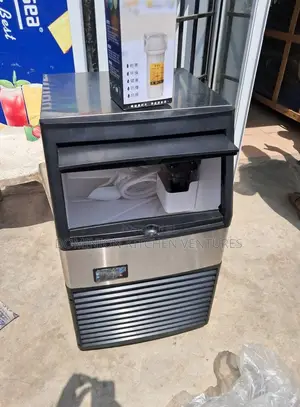 Ice Cube Maker