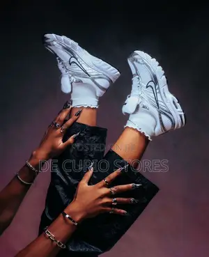 Nike Air Max Moto 