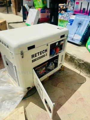 ●Retech Rdg12000se-3 10kva Diesel Soundproof Generator [German Engine]