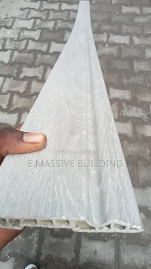 PVC/WPC Corner Trim (Corner Moulding)