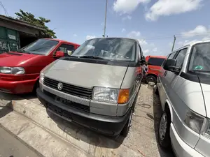Volkswagen Transporter 2002 Brown