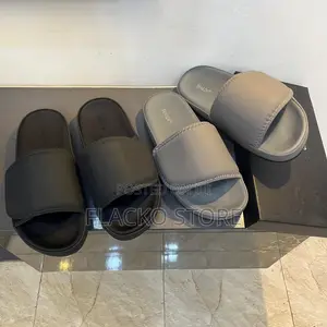 Original Yeezy Season 7 Slides