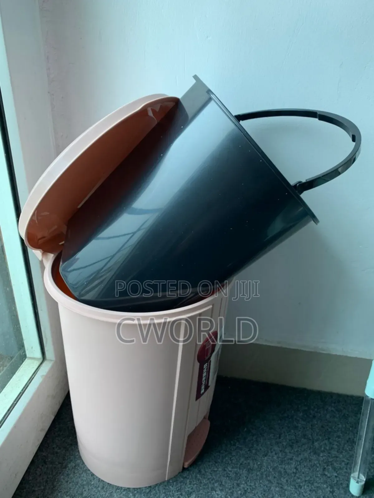 Litter Bin