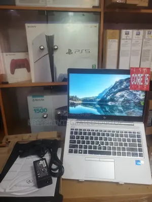 New Laptop HP EliteBook 750 G2 8GB Intel Core 5 SSD 512GB