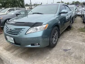 Toyota Camry XLE 4dr Sedan (2.4 4cyl 5A) 2008 Green