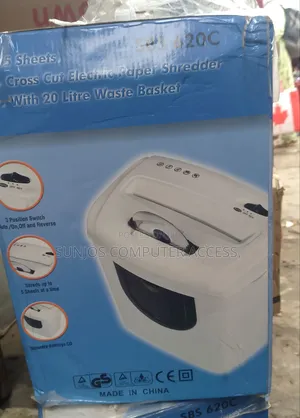 Sanyo Small Shredder Electronic Machine