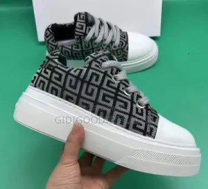 Givenchy Sneakers