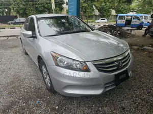 Honda Accord 2008 Silver