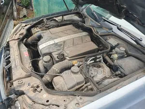 Mercedes-Benz E320 2004 Blue