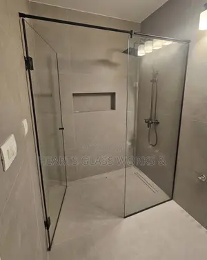 Beautifully Hand Crafted Shower Cubicle in Ikoyi (Tempered Glass)